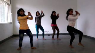 Radha nachegi(tevar) dance by jhankar girls