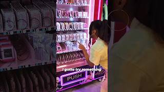 Press On Nails from a VENDING MACHINE?