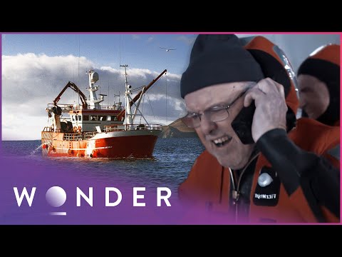 Fishing Crew Trapped On Sinking Ship After Engine Failure Trapped S1 EP2 Wonder