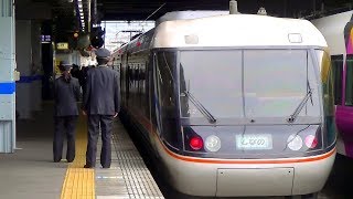 【松本駅】特急しなの16号\u002682号（383系　土休日は続行運転）