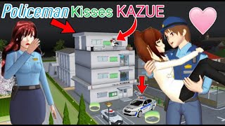 ماذا يفعل الشرطي مع كازوي ! Secret Policeman Kiss KAZUEHiding place here | Sakura School simulator