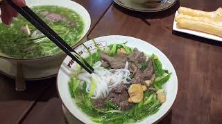 好吃牛肉河粉...🍜越南女孩 in  Phở THÌN by SOL 胡志明市1郡🇻🇳Hochimin Vietnam Girl