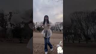 お散歩中に踊るひとちゃん💃　坂井仁香　とき宣