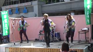 フラチナリズム2015.4.26 高尾山若葉祭りステージ01