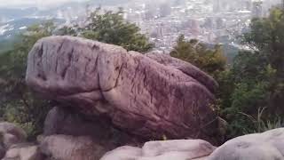 金面山親山步道 Part II，從剪刀石山（Mt. Jiandoshi，Scissors Rock）與採石場支線看內湖區夜景：由內湖區環山路二段 68 巷底進入登山口