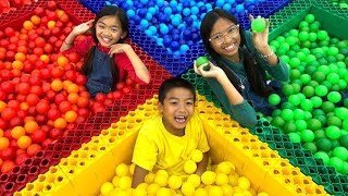 Wendy and Charlotte Four Colors Lego Ball Pit Pool