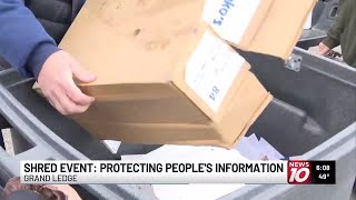 Grand Ledge library hosts community shred event