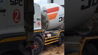 Hino victor 500 concrete mixer truck