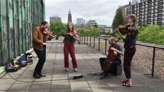 North Sea String Quartet op het dak van De Doelen Rotterdam