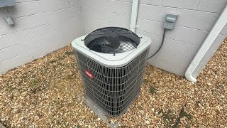 2021 2 ton Bryant, Legacy line 14 heat pump starting up & shutting down & running. 