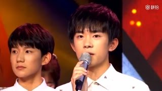 【TFBOYS - 易烊千玺】五四青年節採訪: 易烊千玺推荐一本書 為高考學子送祝福【《五月的鮮花》發佈會】