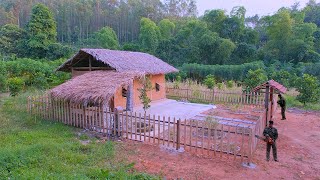 90 Days build bamboo houses, fences, bamboo tables and chairs, flower park