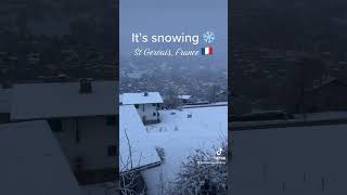 It’s snowing in St Gervais Ski Resort, France! Woohooo