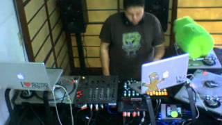 RevNoise Live Session 001