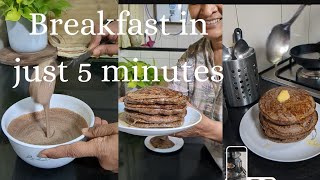 Make this healthy breakfast in just 5 minutes | Ragi Oats Banana Pancake