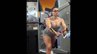 Female bodybuilder motivation chest workout 🔥