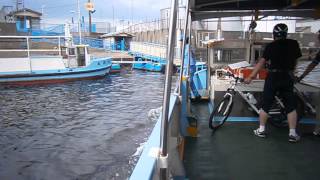 大阪の渡し船 【船町渡船】　船内より　Osaka municipal ferries Funamachi Ferry (2013.6)