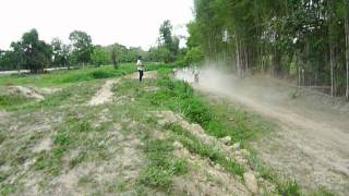 VINTAGE ENDURO CHAINGMAI THAILAND CYCLE CROSS TEST DRIVE 4