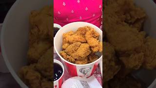 #Wednesday offer KFC#🍟🍗#Ultimate savings Bucket#😋😋