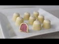 The Best Raspberry White Chocolate Truffles/ Monica Wada/