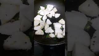 ବଳି ଥିବା ଇଟିଲି ରେ ତିଆରି କରନ୍ତୁ ଏହି recipe masala idli #food #shrots #viral #odisha #kendrapara #blr