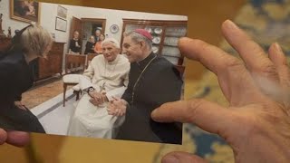 L’ultima foto in vita di Papa Ratzinger il 27 ottobre 2022