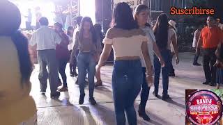 Baile con banda de Viento Sorpresa en Yahualica Hidalgo