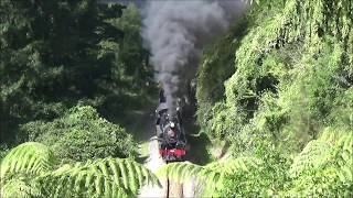 JB1236 At Whanganui Vintage Weekend 2019