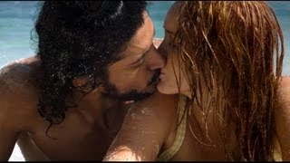 Farhan Akhtar's H0t KISS in Bhaag Milkha Bhaag - Bollywood News
