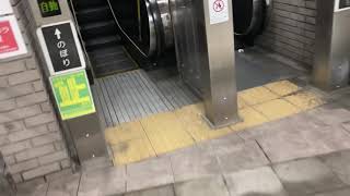 桜木町ぴおシティ地下道のエスカレーター