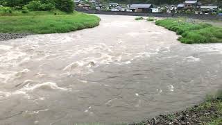 興津川の様子（鮎釣り用）高瀬付近（あこがれ亭