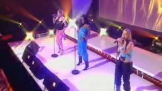 Sugababes - Round Round (SMTV 2003)