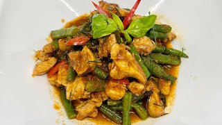 Easy Thai Pad Prik Gaeng Chicken. Stir fried chicken with red curry. Thai street food ผัดพริกแกงไก่