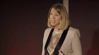 Here's Why You Shouldn't Crowdsource Your Career and Your Life | Maureen MacDonald | TEDxMcMasterU
