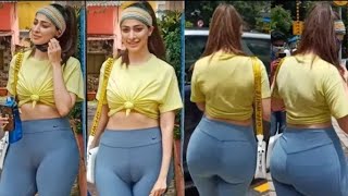 Lakshmi Rai Snapped Outside Diva Yoga At Bandra | Bollywood AtoZ