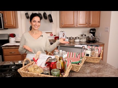 3 DIY Food Gift Baskets - Edible Gifts 3 DIY Food Gift Baskets - Edible Gifts