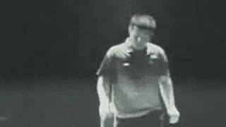 Comercial 74 - Nokia: Bruce Lee Ping Pong