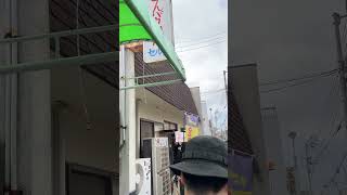 うどんバカ一代　long queue in udon shop