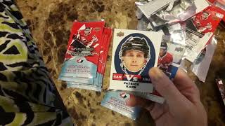 O.G. Cracks 13 Packs Of Canadian Tire UD Hockey!!!! ( The Packman )