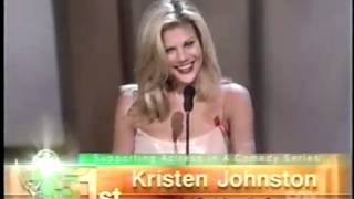 Kristen Johnston wins 1999 Emmy Award for Supporting Actress in a Comedy Series