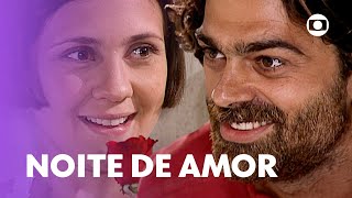 Petruchio se declara para Catarina e leva café na cama 🥰 | O Cravo e a Rosa | TV Globo