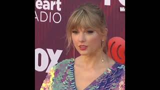 Taylor Swift Funny Moments in iheart radio music award 2019