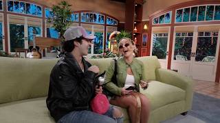 WE WENT TO THE ORIGINAL HANNAH MONTANA SET. (the best moment of my life)