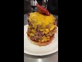 全国グルメ【最高に食べごたえあるトリプルチーズバーガー！】 ショーグンバーガー