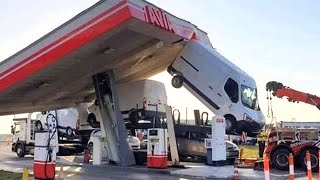 TOTAL IDIOTS TRUCK DRIVERS 2023_CRAZY TRUCK AND CAR DRIVING SKILL FAILS 2023 _ BAD DAY AT WORK 2023