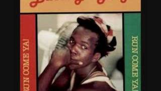 Barrington Levy - On The Telephone ( Minibus )