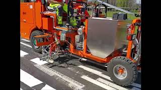 U13 AIRLESS - CMC Road Marking Machines