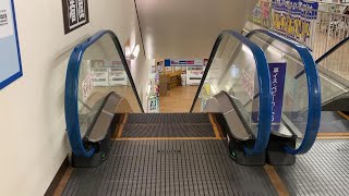 Kohnan Kohoku Inter store escalator down [Fujitec]