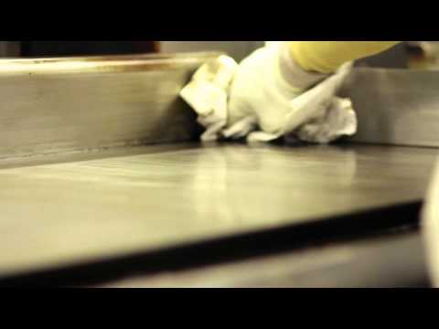 Dining - Flat Top Grill Cleaning Dining - Flat Top Grill Cleaning