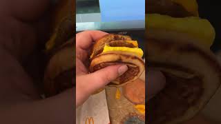 McDonald’s Breakfast McGriddle 🥞